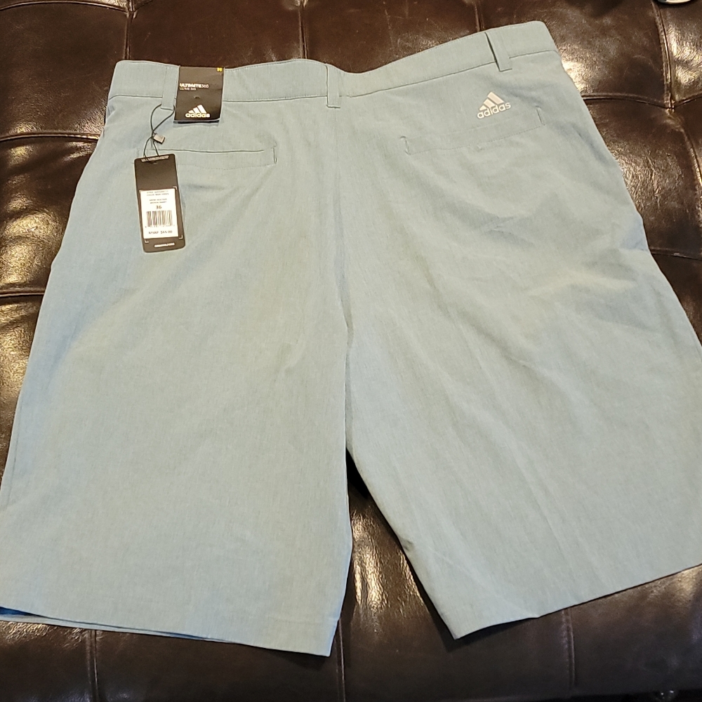 Adidas  men's Heather woven golf short.